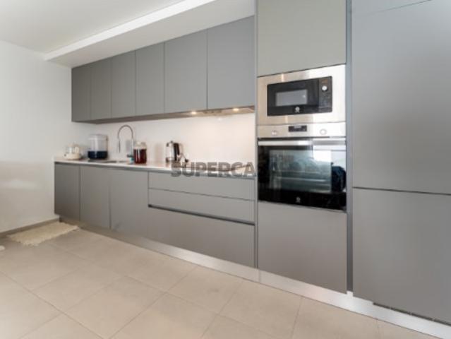 Casa venda em Pederneira, Leiria