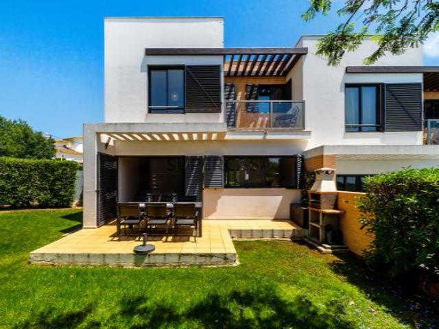 Casa venda em Albufeira e Olhos de Água, Albufeira