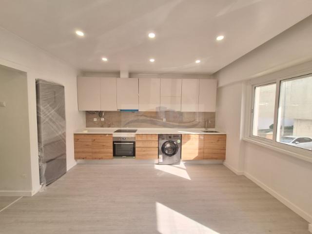 Apartamento venda em Urbanização da Atalaia, Amadora