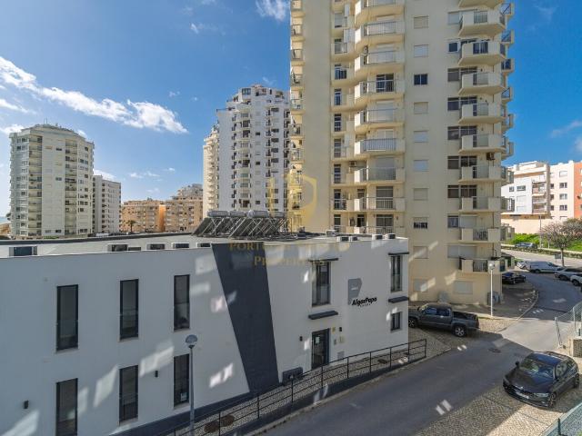 Apartamento venda em Armação De Pêra, Faro