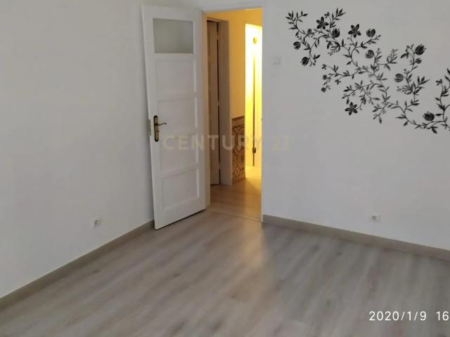 Apartamento alugar em Cova da Piedade, Almada