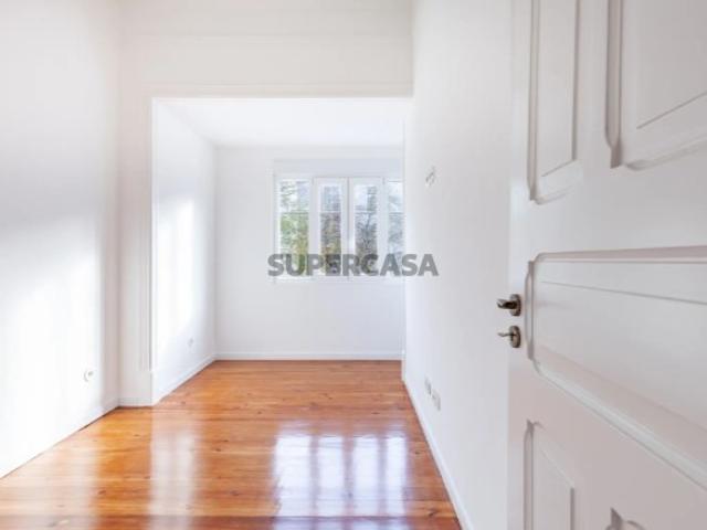 Casa venda em Odivelas