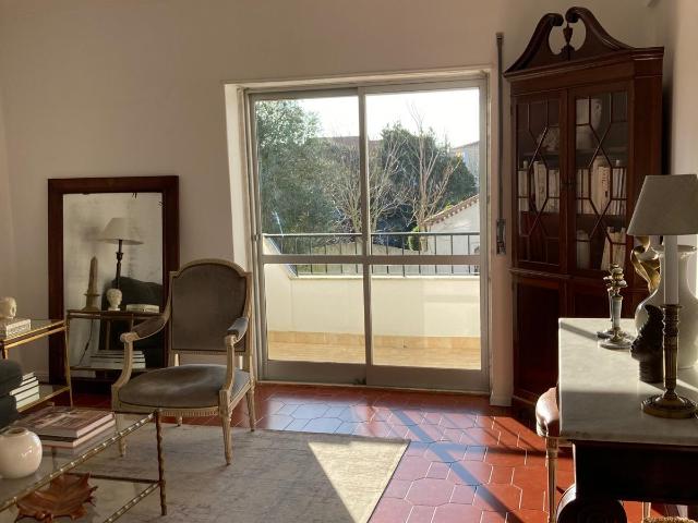 Apartamento alugar em Quinta de São Martinho, Cascais
