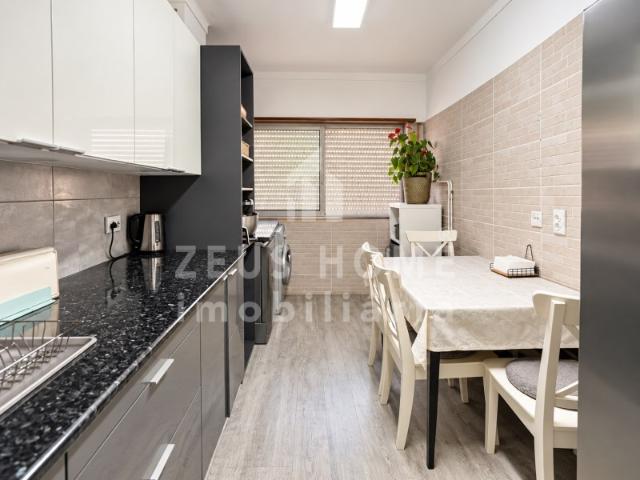 Apartamento venda em Cacém, Cacém e São Marcos