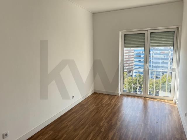 Apartamento alugar em Benfica, Lisboa