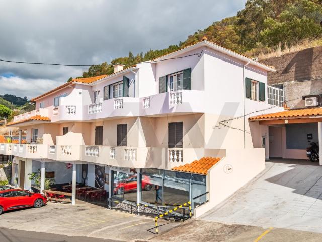 Apartamento venda em Figueirinhas, Santa Cruz