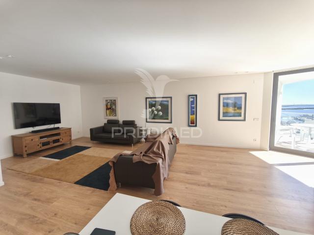Apartamento alugar em Olhão
