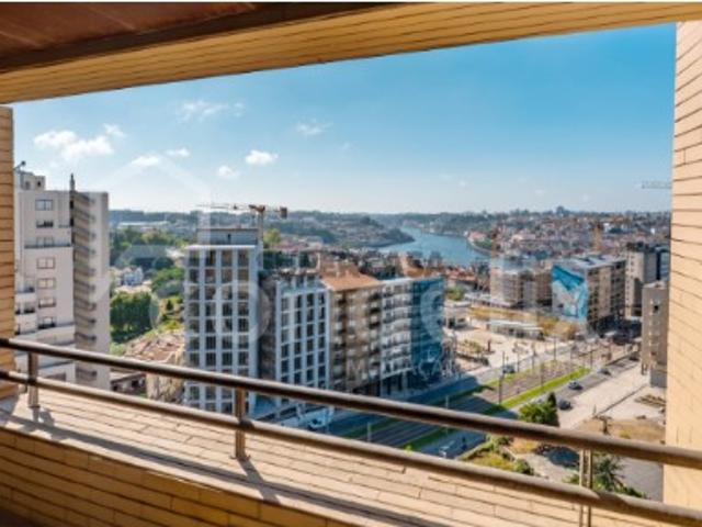 Casa venda em Vila Nova De Gaia, Porto