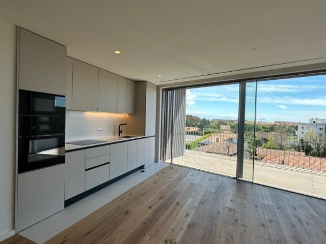 Apartamento venda em Vila Nova De Gaia, Porto