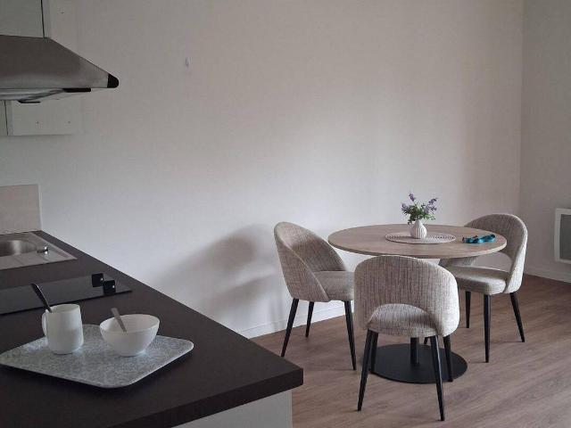 Studio location à Saint-Etienne, Villeneuve-sur-Lot