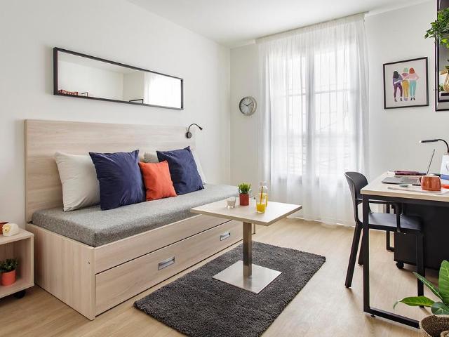 Studio location à Pontoise
