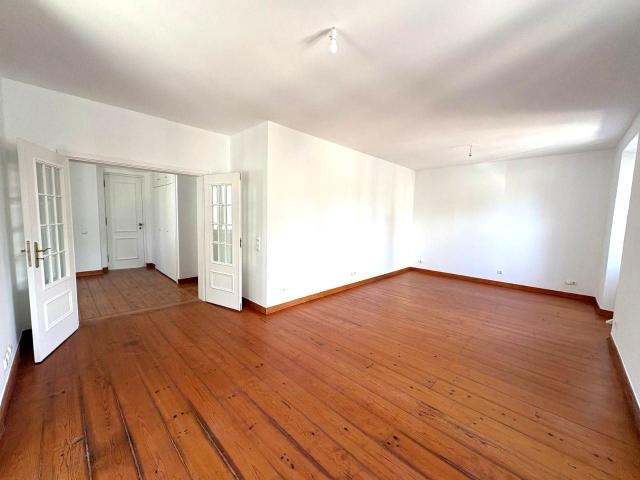 Apartamento alugar em Santo António do Estoril, Cascais