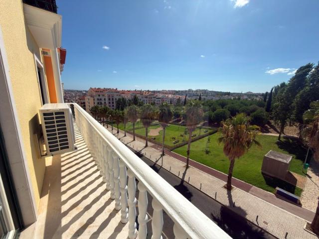 Apartamento venda em Damaia, Amadora