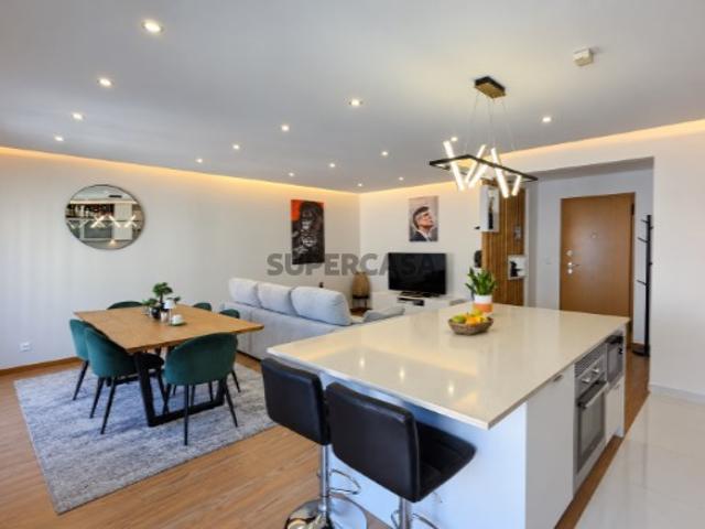 Casa venda em Damaia, Amadora