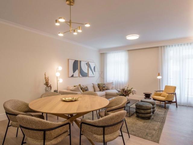 Apartamento venda em Estrela, Lisboa