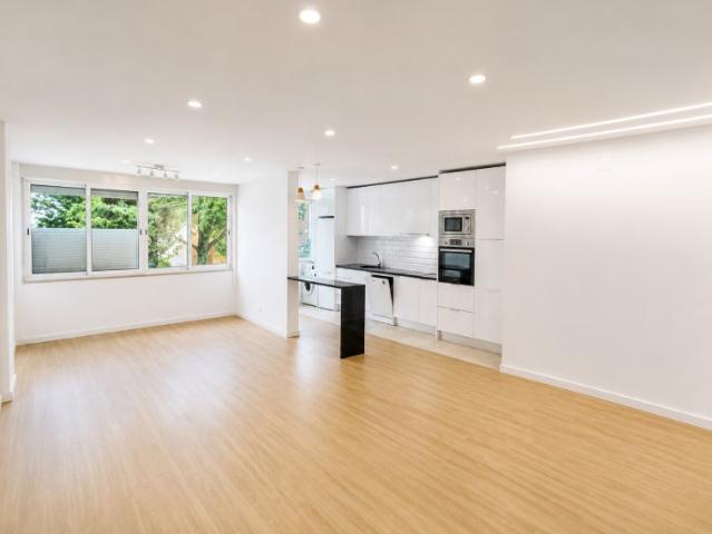 Apartamento venda em Oeiras, Lisboa