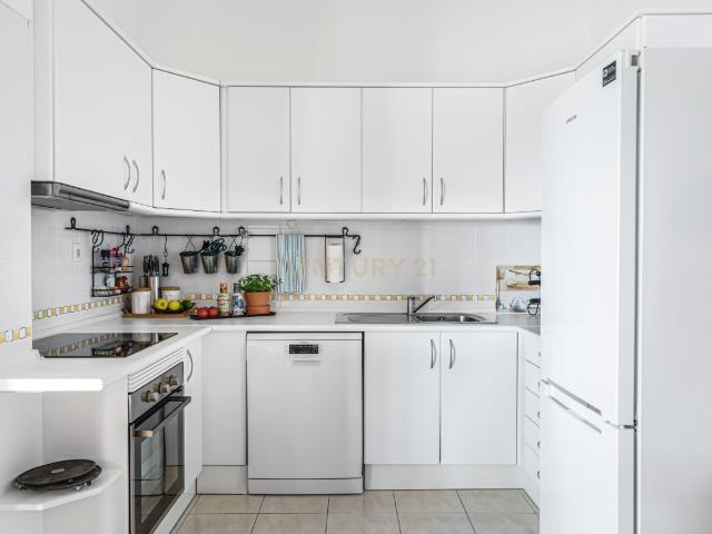 Apartamento venda em Alporchinhos, Faro