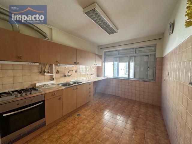 Apartamento venda em Calhandriz, Lisboa