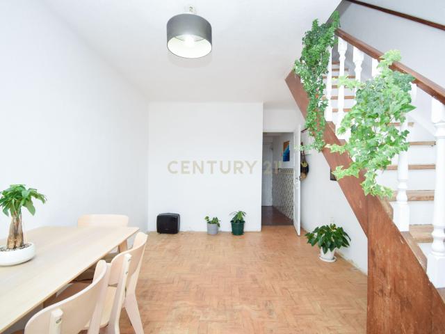 Apartamento venda em Bairro das Pedralvas, Lisboa