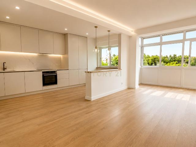 Apartamento venda em Abuxarda, Cascais