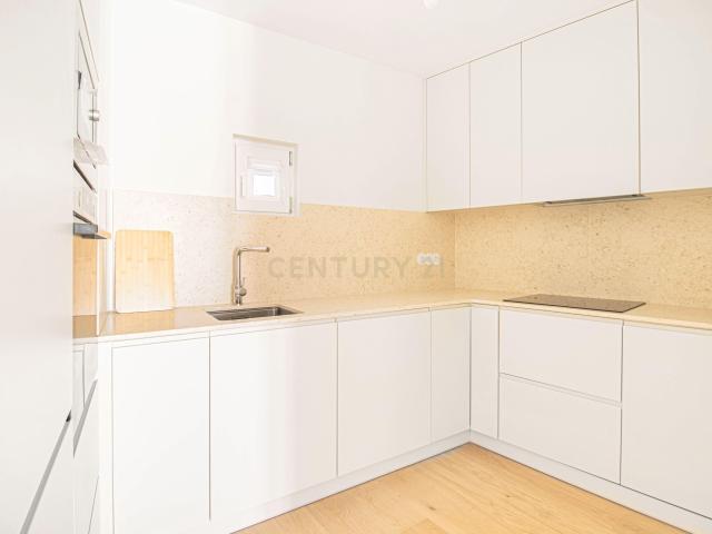 Apartamento venda em Sacavém e Prior Velho, Loures