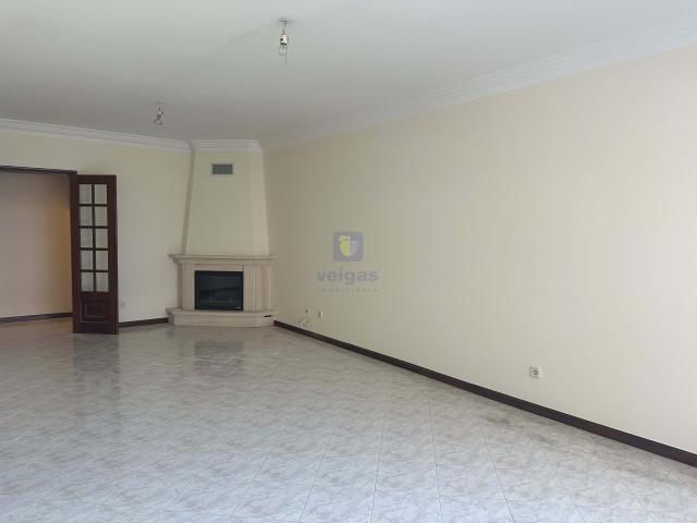 Apartamento venda em Casal da Cavaleira, Sintra