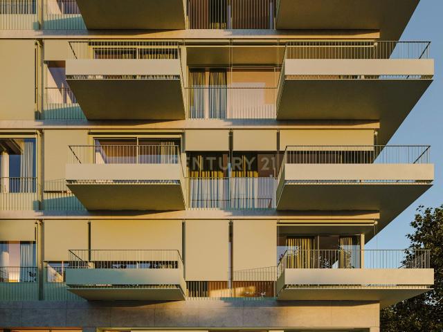 Apartamento venda em Porto, Lordelo Do Ouro