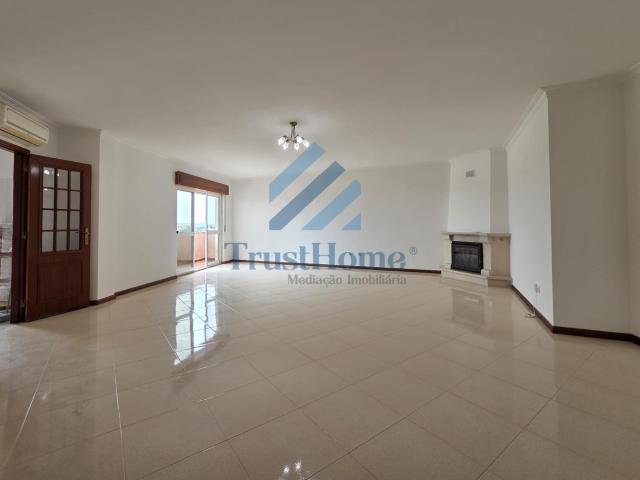 Apartamento venda em Rinchoa, Sintra