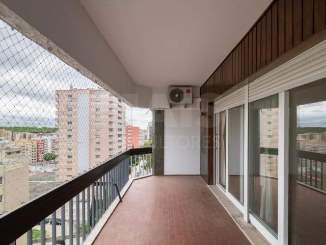 Apartamento alugar em Baixa de Algés, Oeiras