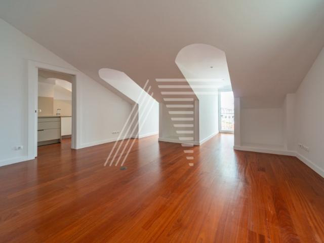 Apartamento venda em São Francisco Xavier, Lisboa