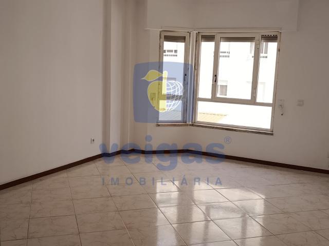 Apartamento venda em Casal de Porqueiros, Rio de Mouro