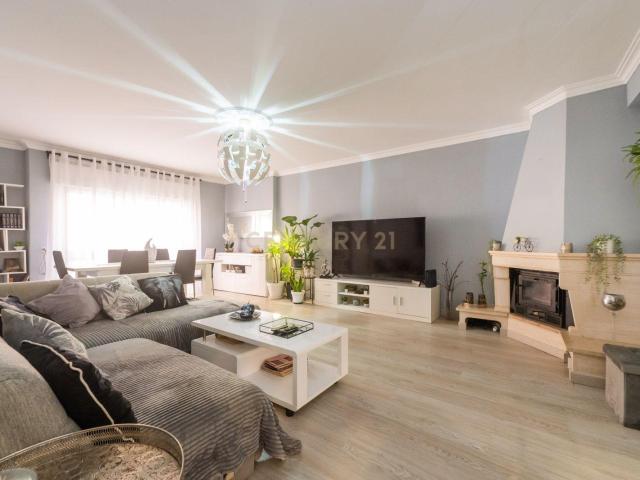 Apartamento venda em Rinchoa, Sintra