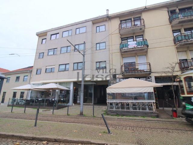 Apartamento alugar em Porto, Aldoar