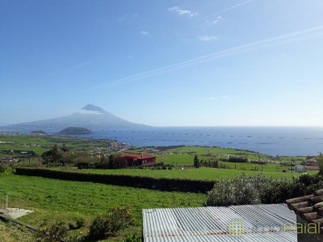 Casa venda em Açores, Feteira