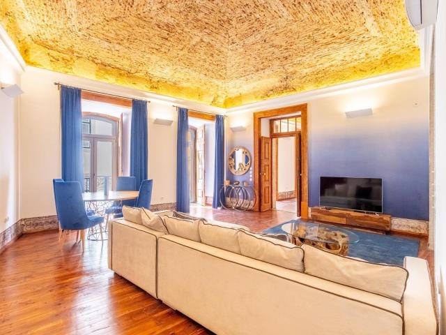 Apartamento venda em Misericórdia, Lisboa
