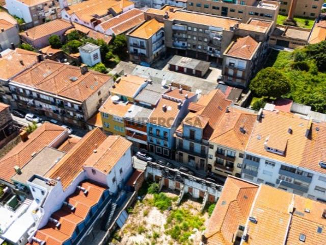 Casa venda em Vila Nova De Gaia, Porto
