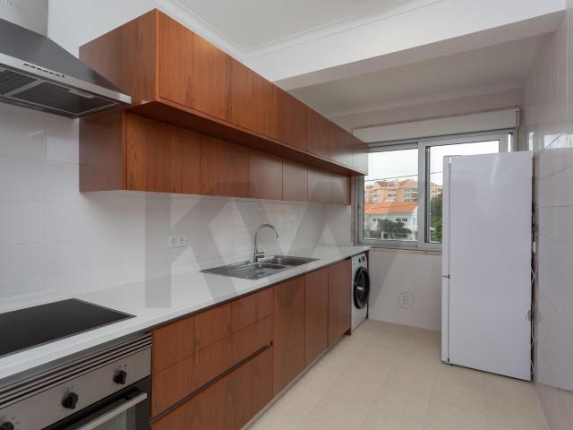 Apartamento alugar em Carcavelos, Cascais