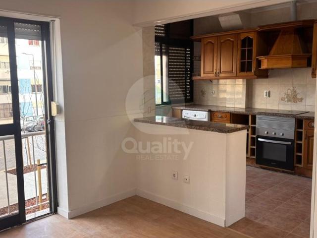 Apartamento venda em Lavradio, Setúbal