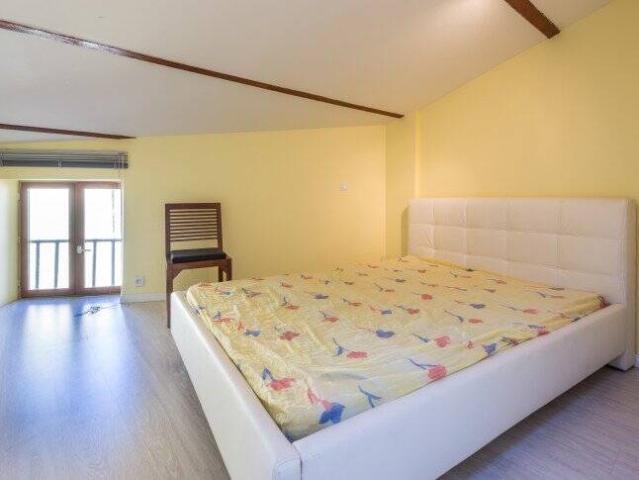 Appartement location à Le Billard, Neuville-sur-Saône