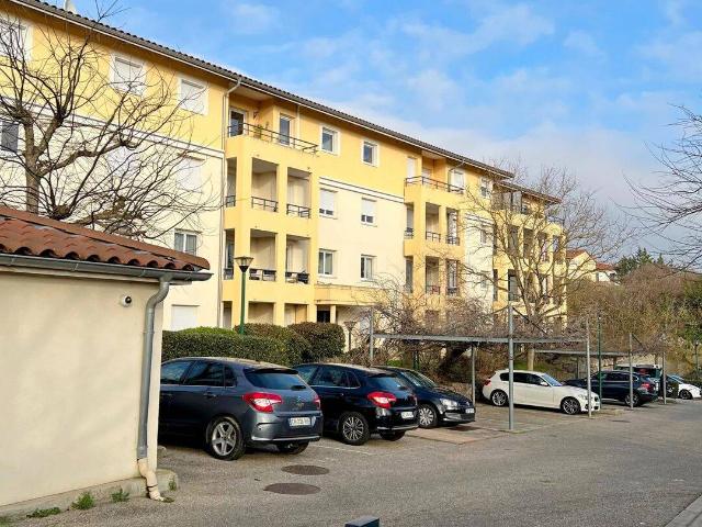 Appartement location à Les Arboras, Grigny-sur-Rhône