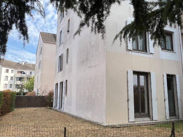 Appartement location à Les Aunettes, Évry-Courcouronnes