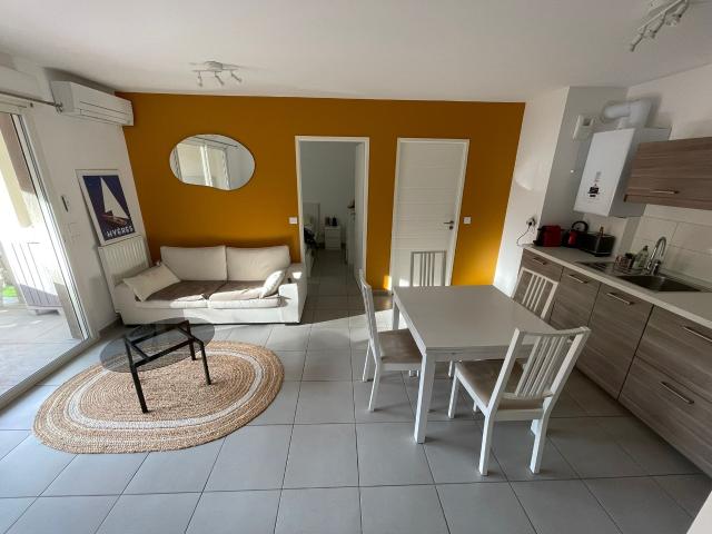 Appartement location à Arrondissement de Toulon, Hyères