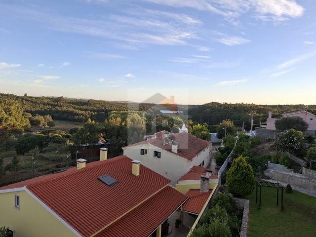 Apartamento alugar em Caldas Da Rainha, Leiria