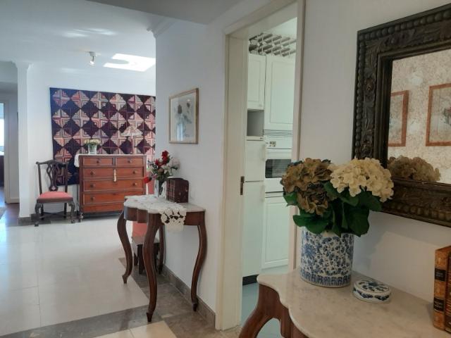 Apartamento alugar em Núcleo Urbano Histórico de Oeiras, Oeiras