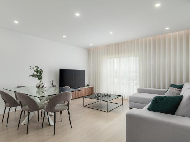 Apartamento venda em Urbanização Casas do Lago, Amadora