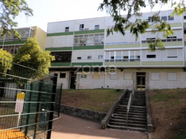 Casa venda em Bairro Janeiro, Amadora