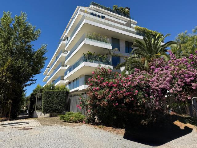Apartamento alugar em Santo António, Lisboa