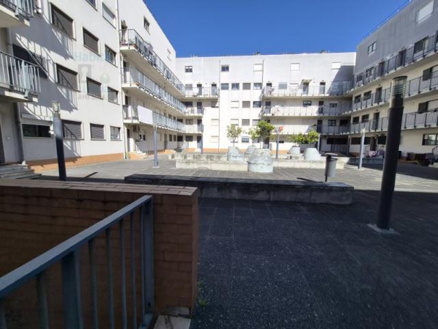 Apartamento venda em Santa Clara, Lisboa