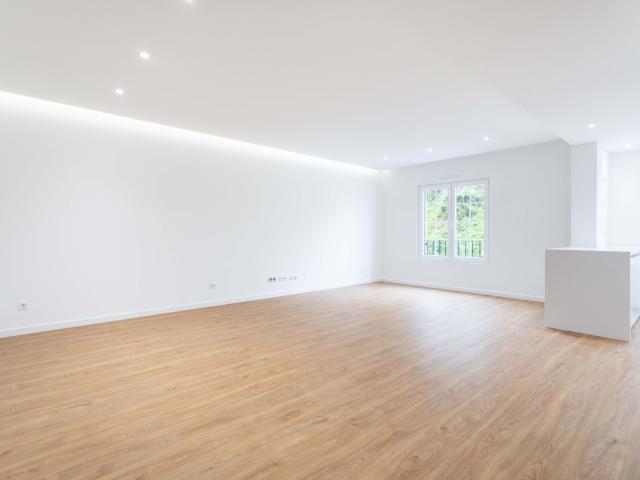 Apartamento venda em Damaia, Amadora