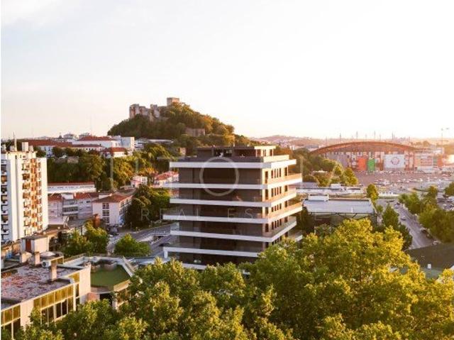 Apartamento venda em Leiria